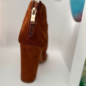 heels